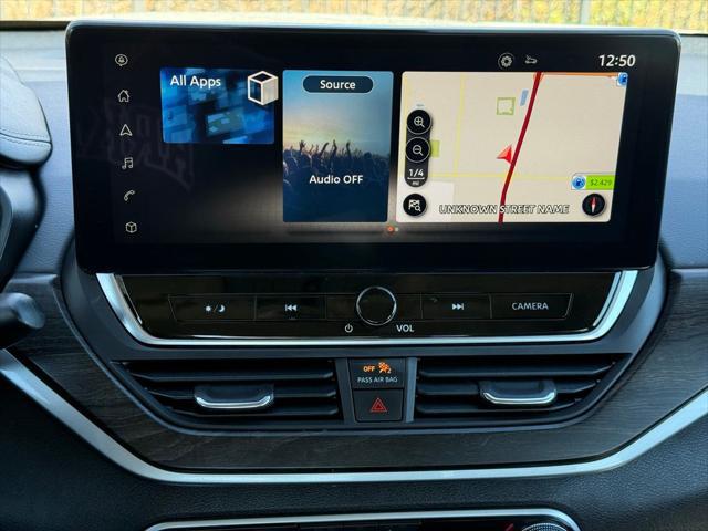 2023 Nissan Altima SL FWD
