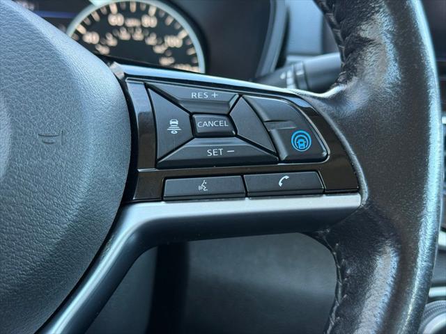 2023 Nissan Altima SL FWD