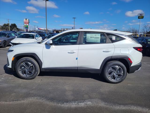 2026 Hyundai Tucson Hybrid Blue SE