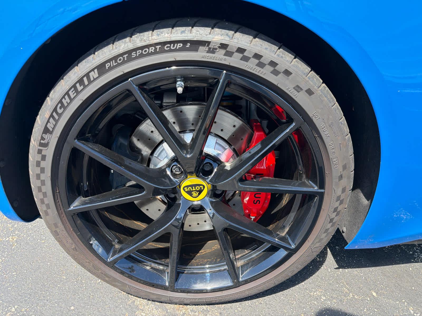 2024 Lotus Emira 3.5 V6 First Edition's photo