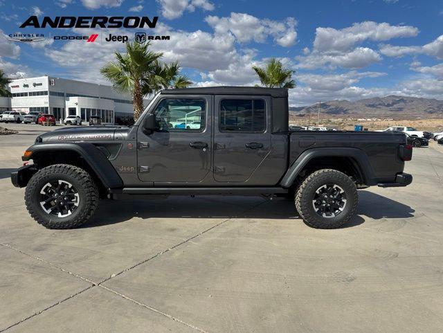 2026 Jeep Gladiator GLADIATOR SHADOW OPS 4X4