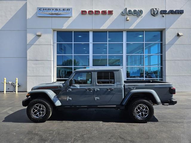 2026 Jeep Gladiator GLADIATOR SHADOW OPS 4X4