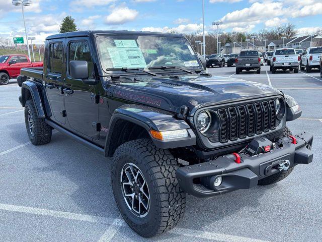 2026 Jeep Gladiator GLADIATOR SHADOW OPS 4X4 2026 Jeep Gladiator GLADIATOR SHADOW OPS 4X4