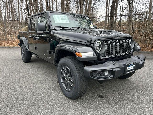 2026 Jeep Gladiator GLADIATOR SPORT S 4X4