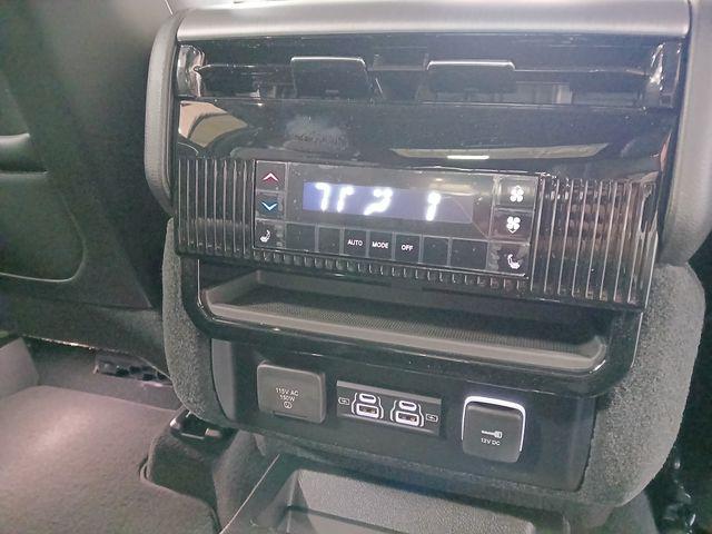 2026 Jeep Grand Wagoneer Limited Reserve 4x4