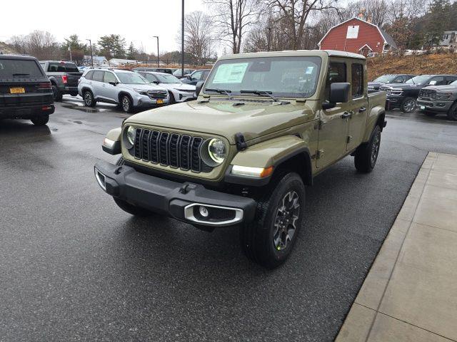 2026 Jeep Gladiator GLADIATOR SAHARA 4X4