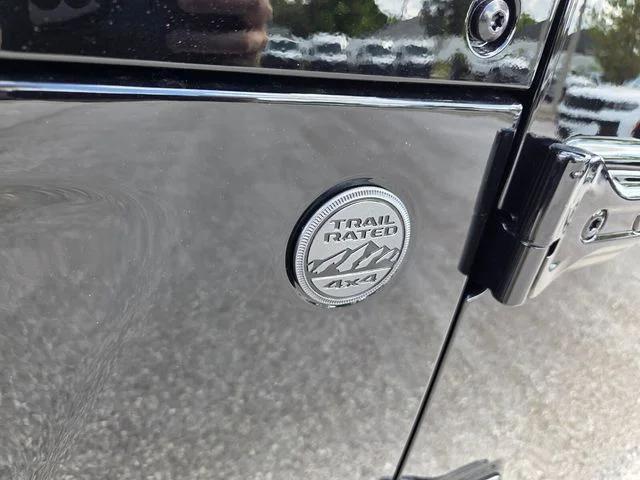2026 Jeep Gladiator GLADIATOR SPORT S 4X4