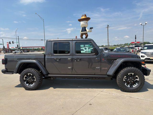 2026 Jeep Gladiator GLADIATOR SHADOW OPS 4X4