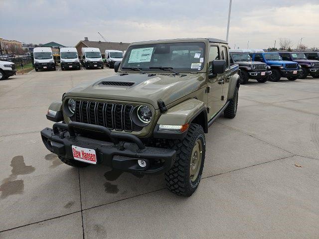 2026 Jeep Gladiator Sport for sale in Urbandale, IA