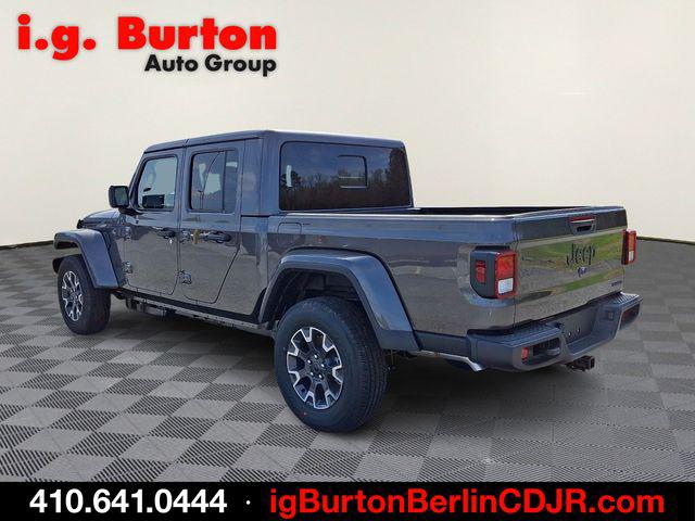 2026 Jeep Gladiator GLADIATOR SAHARA 4X4 2026 Jeep Gladiator GLADIATOR SAHARA 4X4