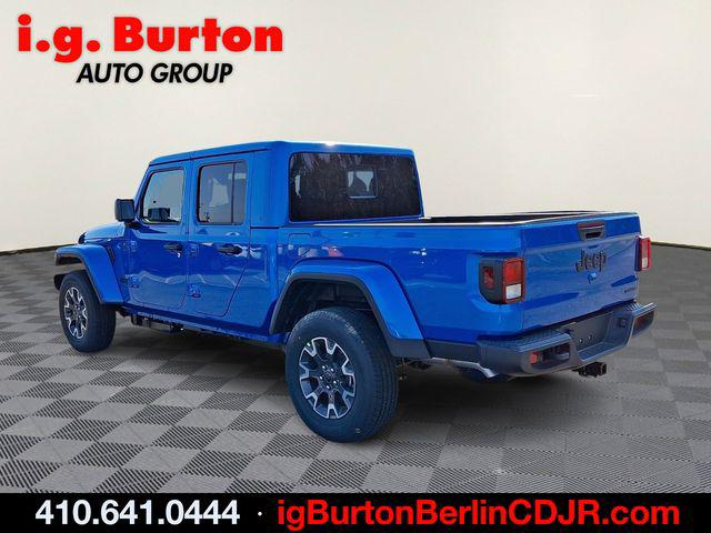 2026 Jeep Gladiator GLADIATOR SAHARA 4X4