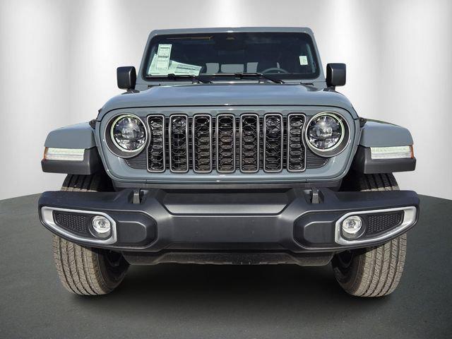 2026 Jeep Gladiator GLADIATOR SAHARA 4X4