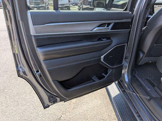 2026 Jeep Grand Wagoneer Upland