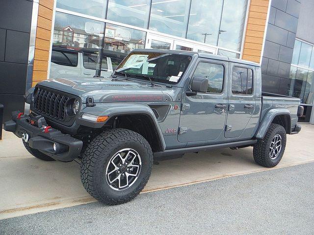 2026 Jeep Gladiator GLADIATOR SHADOW OPS 4X4