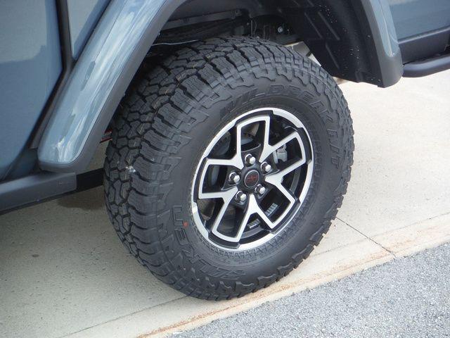 2026 Jeep Gladiator GLADIATOR SHADOW OPS 4X4