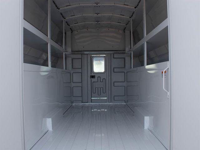 2025 Chevrolet Express Cutaway Work Van