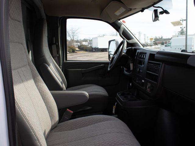 2025 Chevrolet Express Cutaway Work Van