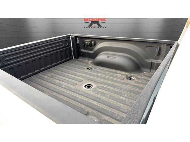 2026 Ram 2500 Black Express Crew Cab 4x4 6'4" Box