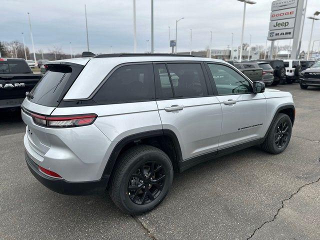 2026 Jeep Grand Cherokee Altitude 4x4