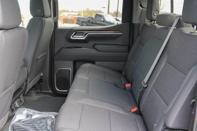2026 Chevrolet Silverado 1500 4WD Crew Cab Standard Bed LT