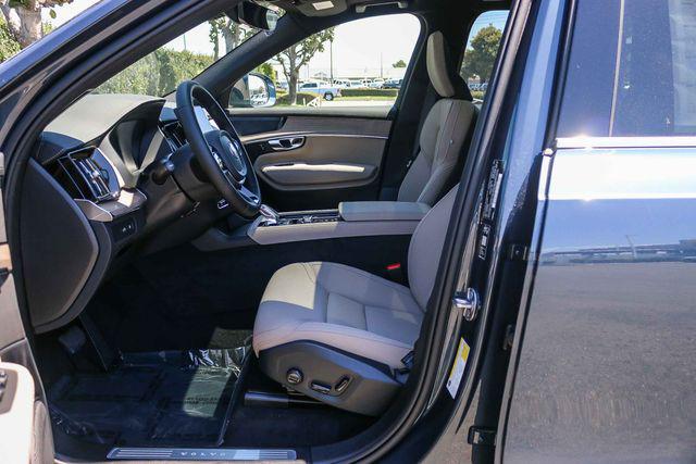 2026 Volvo XC90 Plug-In Hybrid Plus, T8 AWD, Electric/Gasoline, Bright, 7 Seats
