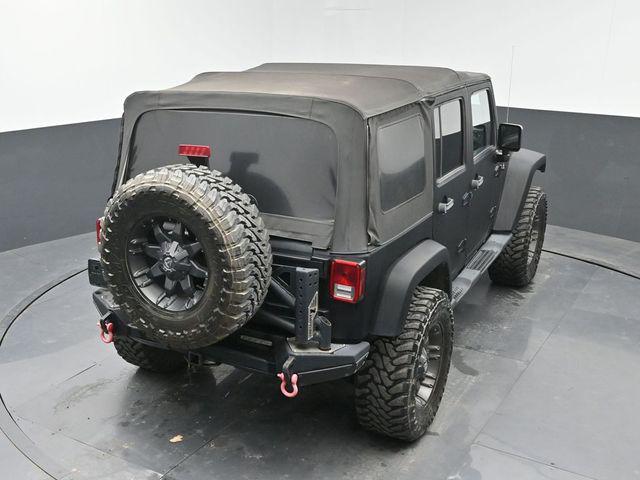 2012 Jeep Wrangler Unlimited Sahara