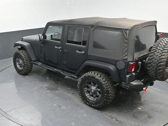 2012 Jeep Wrangler Unlimited Sahara