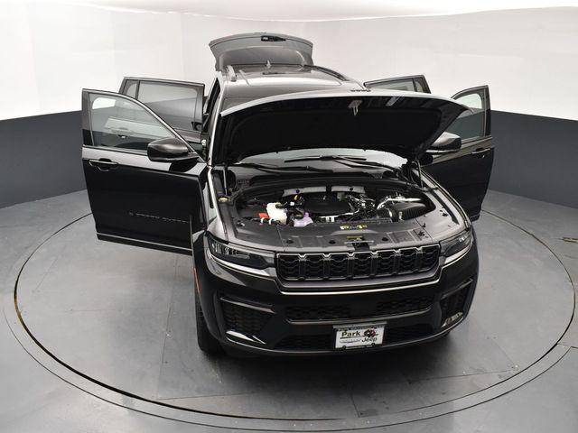 2026 Jeep Grand Cherokee L Limited 4x4