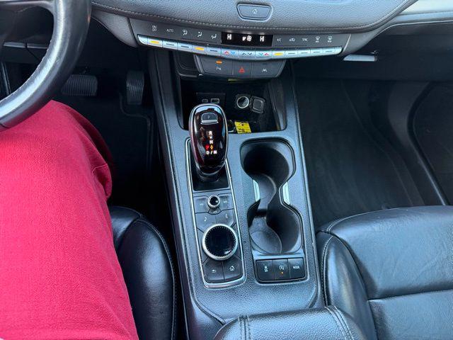 2023 Cadillac XT4 FWD Premium Luxury