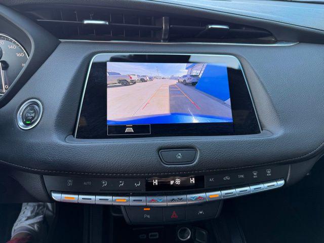 2023 Cadillac XT4 FWD Premium Luxury
