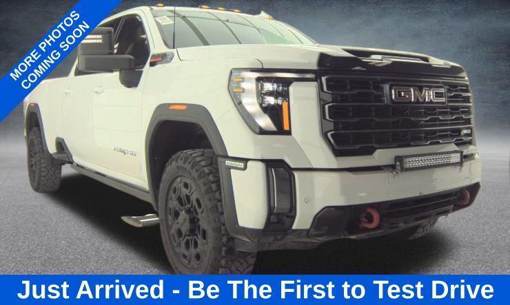 2024 GMC Sierra 2500HD AT4