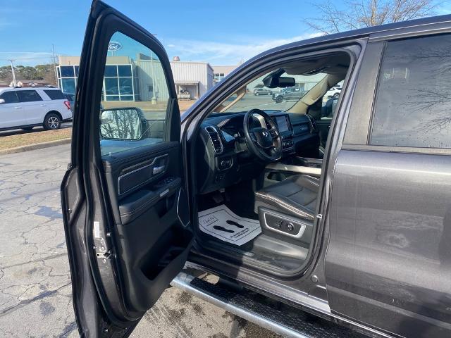 2020 Ram 1500 Laramie Crew Cab 4x4 5'7" Box