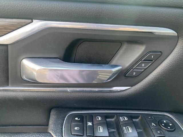 2020 Ram 1500 Laramie Crew Cab 4x4 5'7" Box