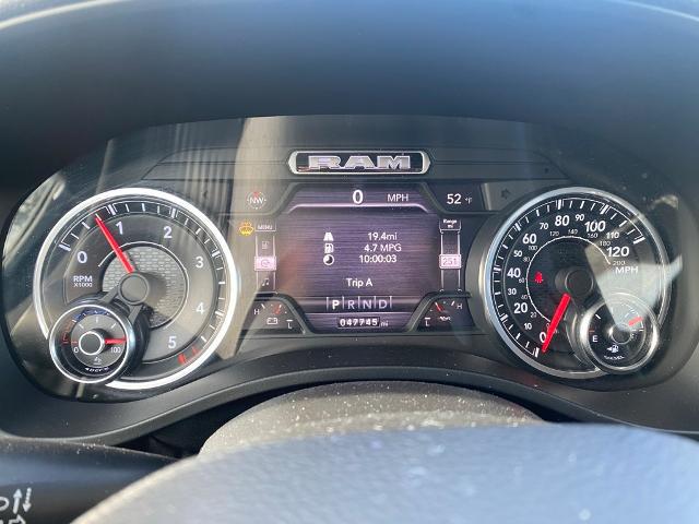 2020 Ram 1500 Laramie Crew Cab 4x4 5'7" Box