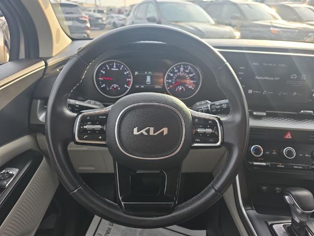 2023 Kia Carnival MPV LX Seat Package