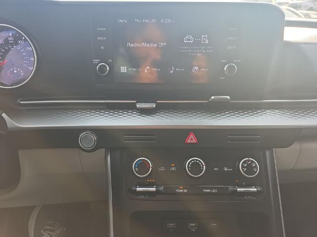 2023 Kia Carnival MPV LX Seat Package