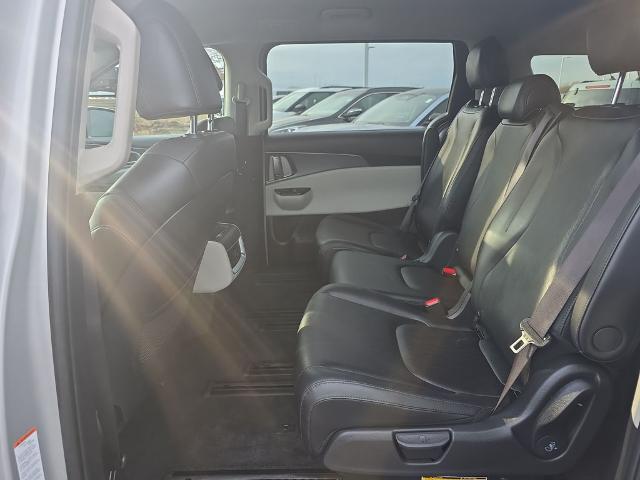 2023 Kia Carnival MPV LX Seat Package
