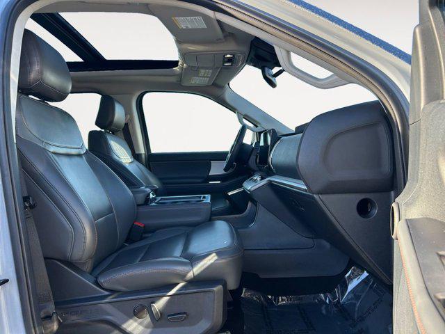 2025 Ford Expedition Active MAX