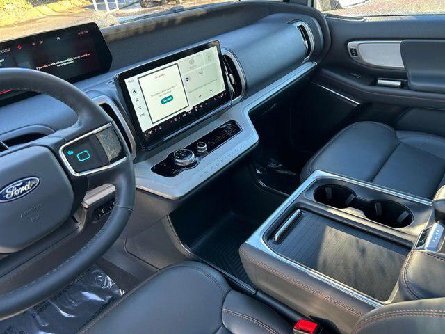 2025 Ford Expedition Active MAX