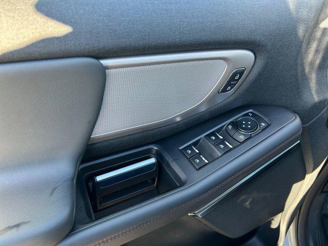2025 Ford Expedition Active MAX