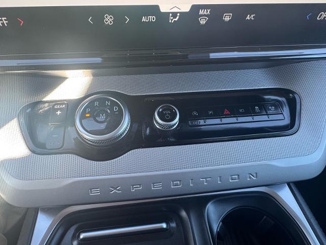 2025 Ford Expedition Active MAX
