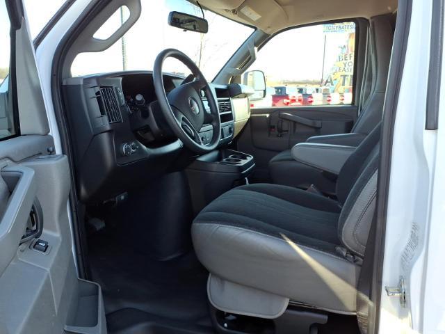 2024 GMC Savana Cargo RWD 2500 Regular Wheelbase Work Van