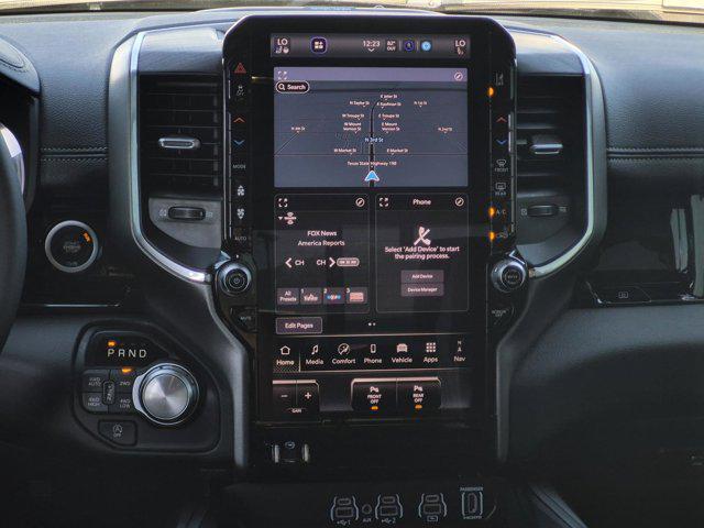 2026 Ram 1500 Laramie Crew Cab 4x4 5'7" Box