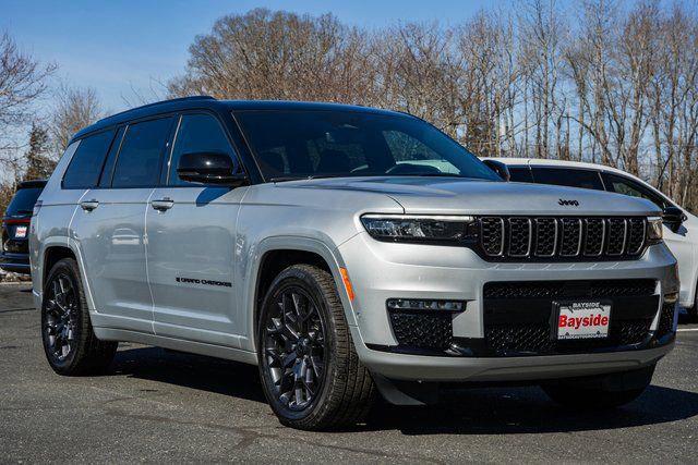 2025 Jeep Grand Cherokee GRAND CHEROKEE L SUMMIT 4X4