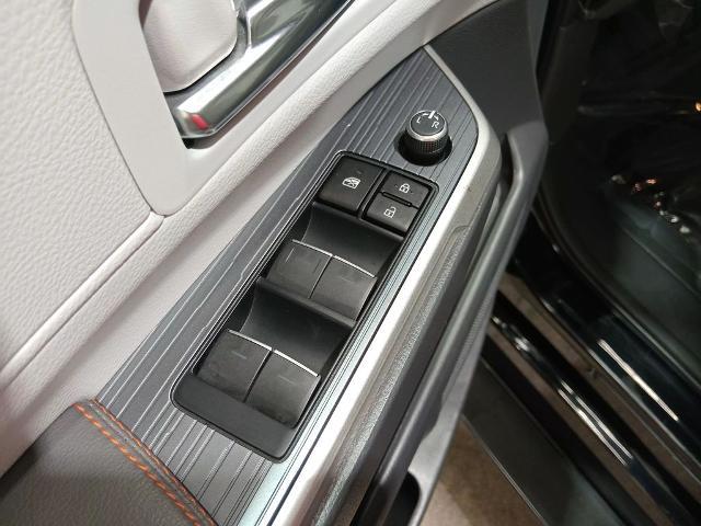 2023 Toyota Sienna XSE