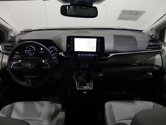 2024 Toyota Sienna XLE 8 Passenger