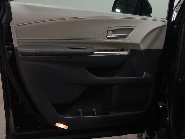 2024 Toyota Sienna XLE 8 Passenger