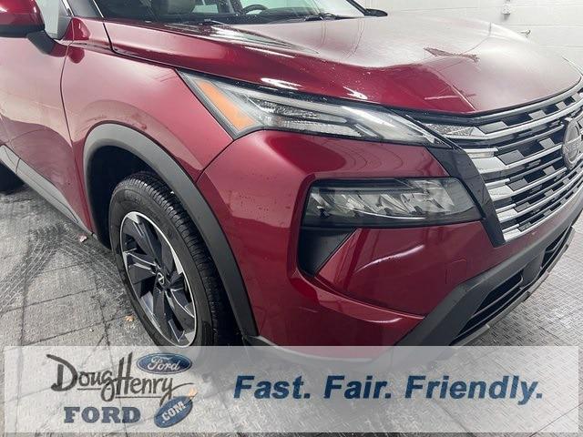 2025 Nissan Rogue SV FWD