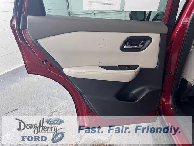 2025 Nissan Rogue SV FWD