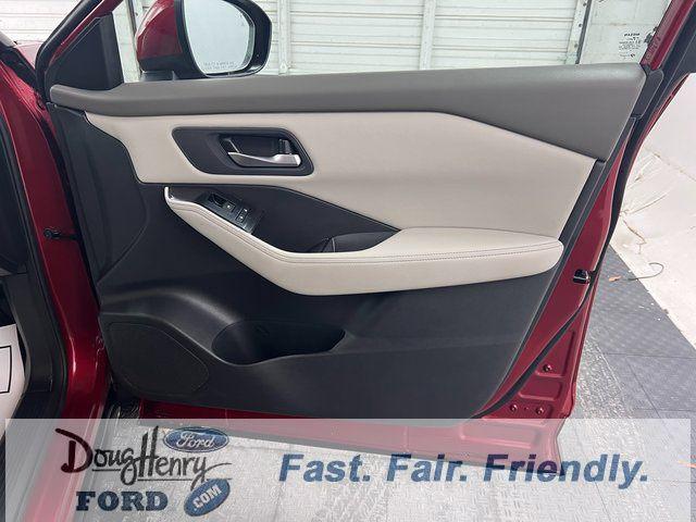 2025 Nissan Rogue SV FWD